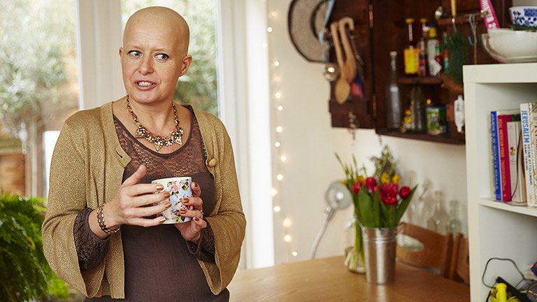 How do you treat a chemotherapy rash?