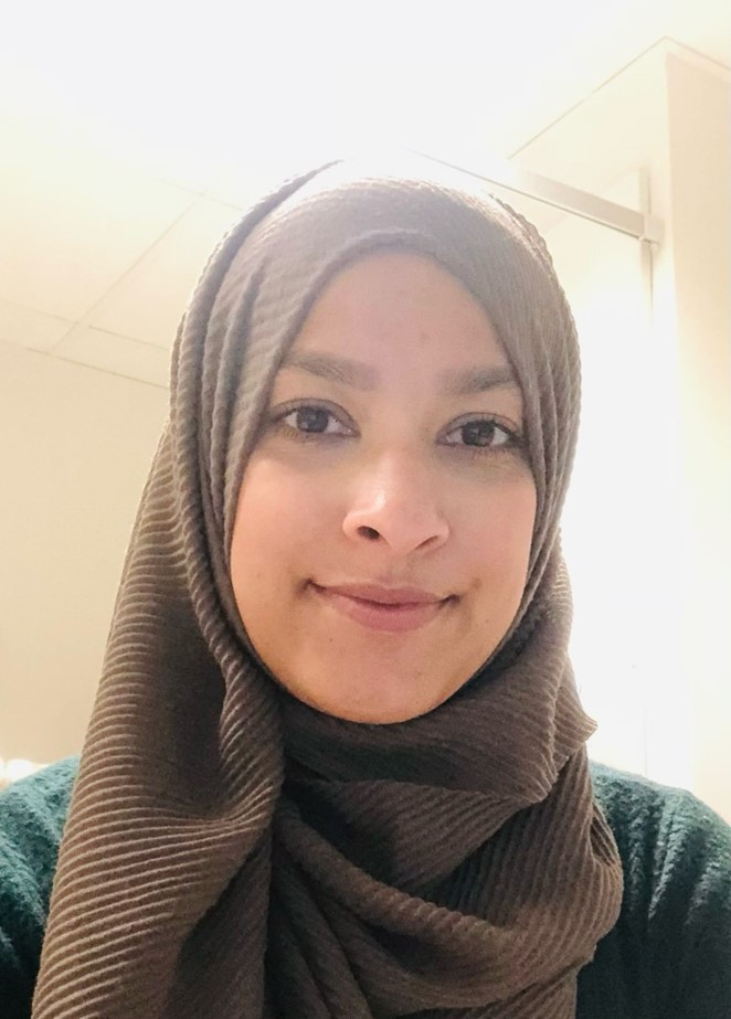 Sabina Khan is a consultant head and neck therapeutic radiographer specialising in head and neck late effects at University College London Hospitals