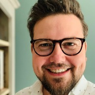 Headshot of Chris Parker