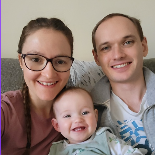 A selfie of Sophie, her daughter Natalie and her husband.